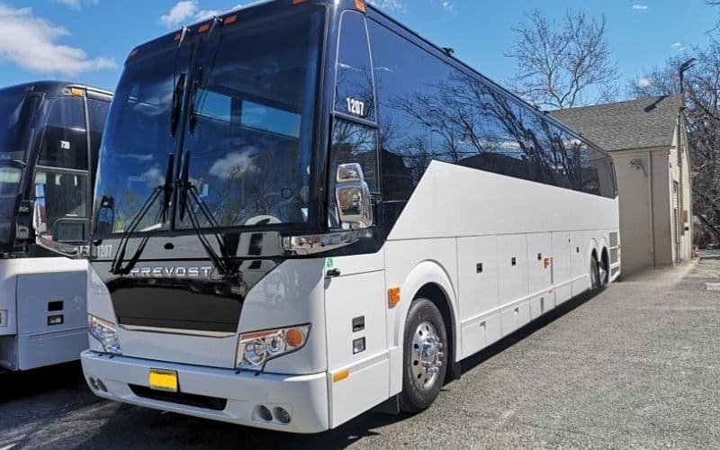 Corporate Group Travel Solutions With New York Charter Bus Rental